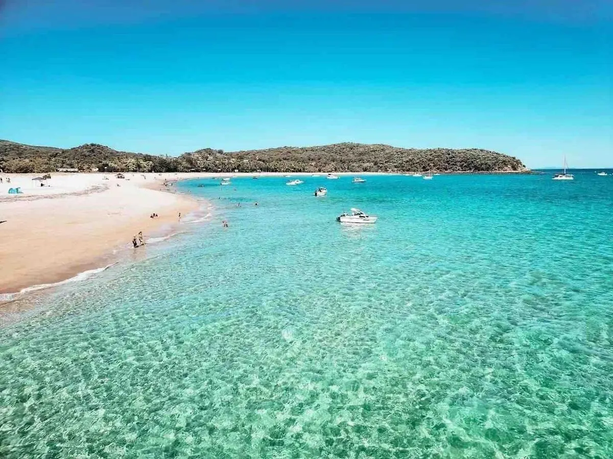 Holiday home Beach Vibes In Cooee Bay With High-Speed Internet Yeppoon